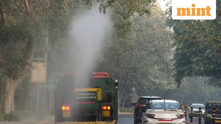 Delhi air remains 'very poor' on Monday as AQI reaches 318