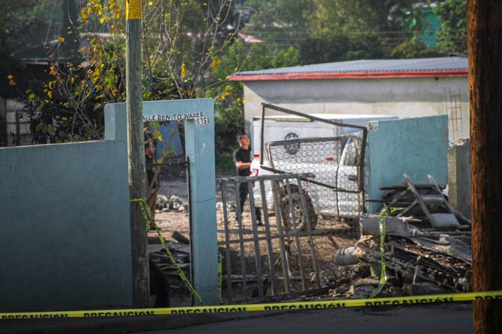Encuentran a un señor ejecutado en el patio de una casa en la colonia Niño Artillero