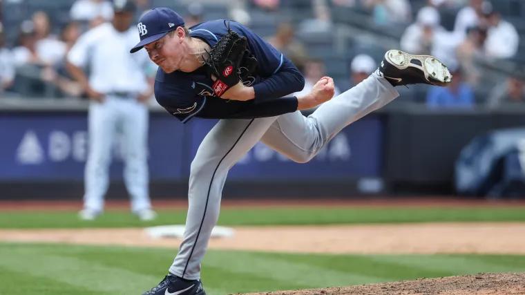 Braves signing sparks next wave in fast-moving reliever market