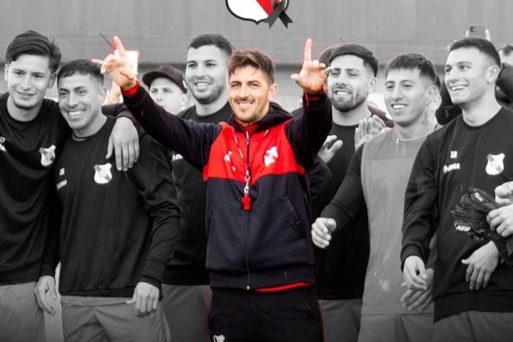 Impacto en el fútbol argentino: entrenador es declarado con “muerte cerebral” a los 35 años