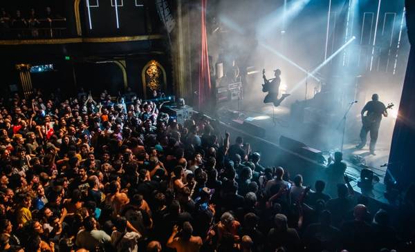 Falleció en pleno show el guistarrista de Loca Sensación: qué le pasó al músico