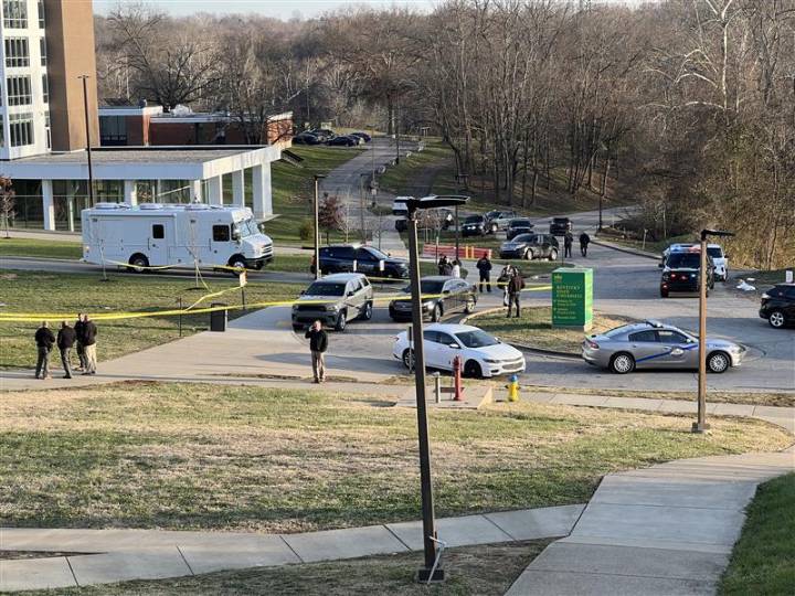 1 dead, 1 injured in shooting on Kentucky State University campus; suspect in custody: Police