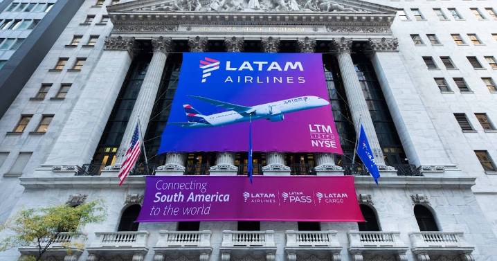 Latam Airlines anuncia plan de inversiones de US$ 3.400 millones para los próximos dos años y pone foco en clientes premium