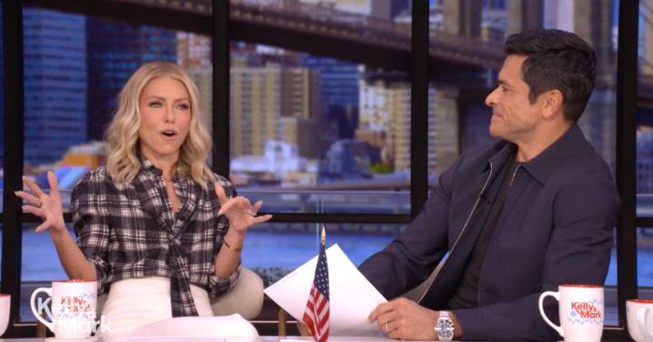 Kelly Ripa Says Mark Consuelos 'Cut Her Off' After 3 Kids: 'I Felt Robbed'