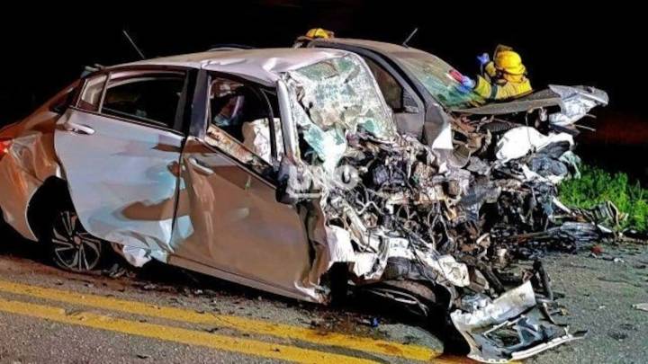 Mortal choque frontal en el comienzo del fin de semana largo