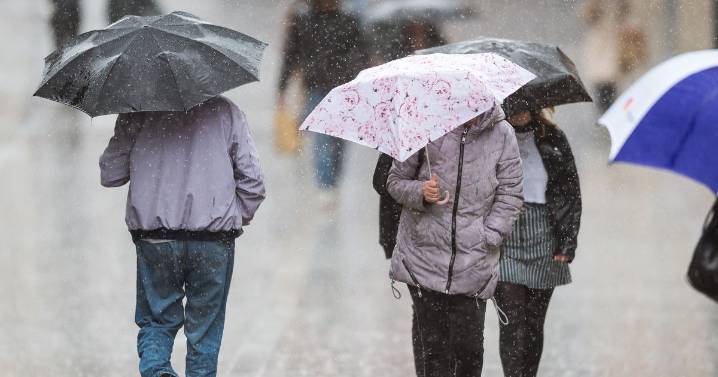 10 regions in England face power cut warning as Met Office issues weather alerts