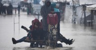 Lluvia y frío agravan las penurias de Gaza en medio de la guerra