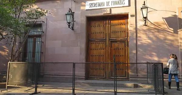 Piden prestado 11 municipios para pagar aguinaldos