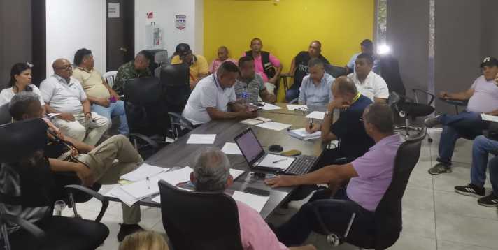 CONGELADO: Suspenden orden de paro en Fonseca, tras compromisos del gobierno departamental, se esperan acuerdos a nivel nacional