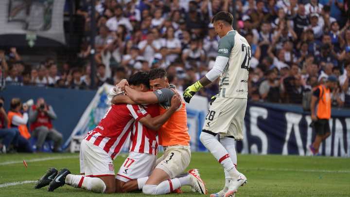 Estudiantes le ganó 1-0 a Gimnasia y jugará la final del Torneo Clausura 2025