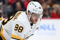 David Pastrnak to unusual Bruins lineup configuration