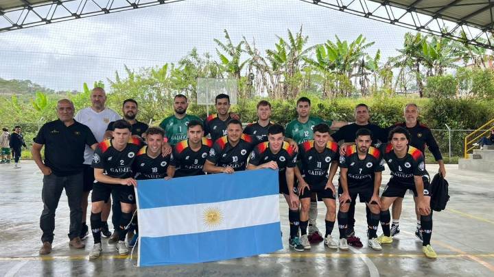 Alemán arrancó el Sudamericano de futsal con goleada