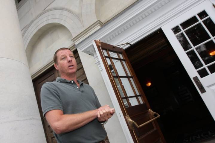 Larry Anderson dies at 59. He fought for Staten Island cultural institutions and for the rights of the LGBTQ+ community