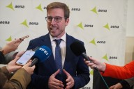 Toscano destaca el crecimiento del aeropuerto de Sevilla tras nuevas rutas con Canarias