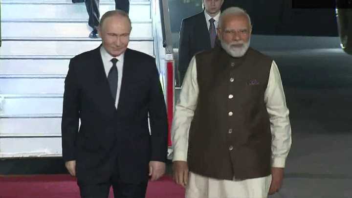 PM Modi breaks protocol to receive Russian President Putin; leaders travel in same car to Lok Kalyan Marg