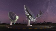 Descubren una de las estructuras rotatorias más grandes del universo; es similar al juego de tazas giratorias