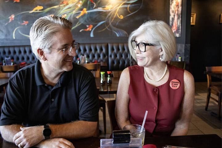 A Democrat and a Republican fight to free an ICE detainee in Arizona