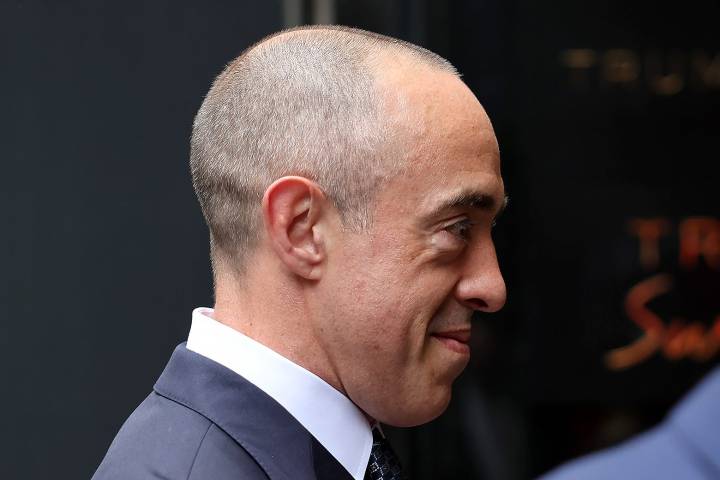 The most cynical ploy to win a Trump Supreme Court appointment yet.