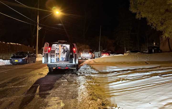 Man hospitalized after being stabbed in head in altercation in Syracuse