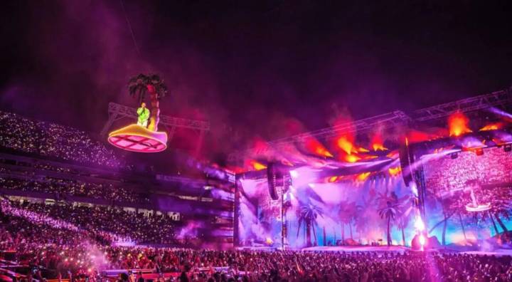 Bad Bunny incorpora “Los Vecinos”, una nueva zona en sus conciertos de la CDMX