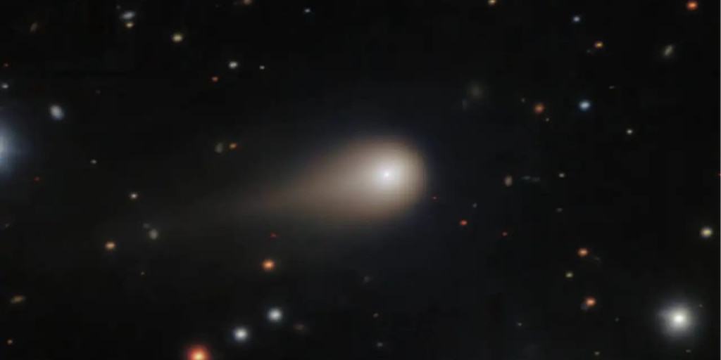 El cometa 3I/ATLAS sigue sorprendiendo: tiene volcanes de hielo que estallan