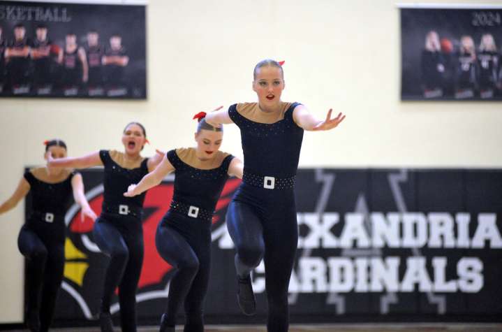Competitive Dance: Minnewaska Area carries championship aspirations