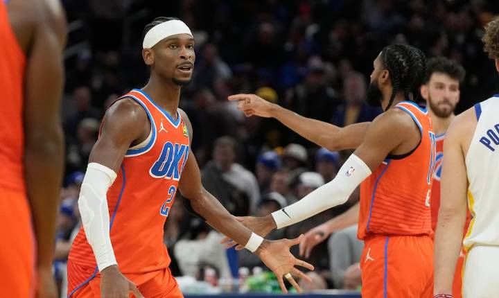 Gilgeous-Alexander anota 38 puntos y el campeón Thunder doblega a los Warriors