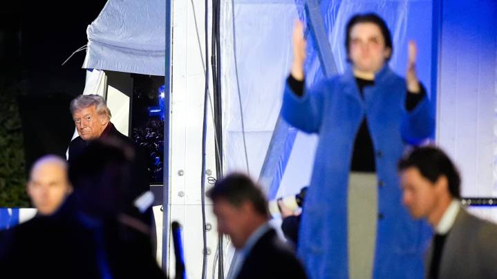 Trump administration says sign language services 'intrude' on Trump's image