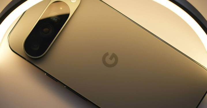 Your Wi-Fi might briefly disappear if you use Quick Share on Pixel 10