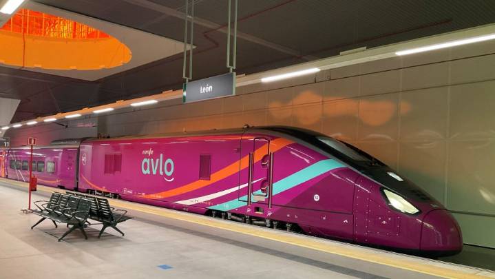 Los menores de 14 años viajarán en Avlo a un precio fijo de 5 euros