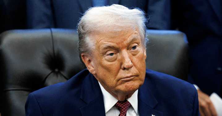 Trump Fuels 'Dementia' Fears After He Forgets What He Said Five Days Ago