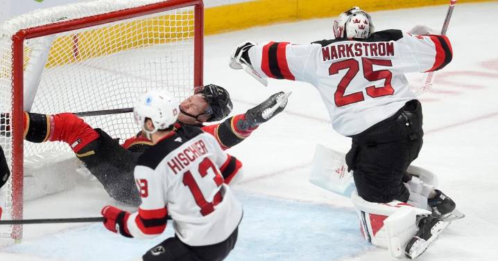 Cody Glass scores tiebreaking goal and Devils beat Senators 4