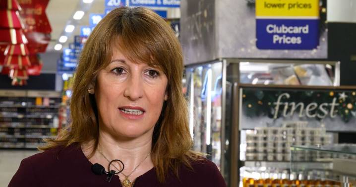 Rachel Reeves torn apart with stinging six words as she refuses GB News interview
