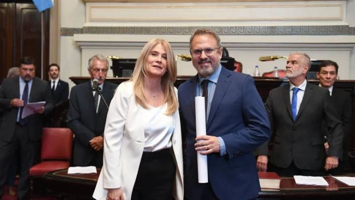 Movida en el Gobierno: Diego Valenzuela listo para dirigir la Agencia de Migraciones