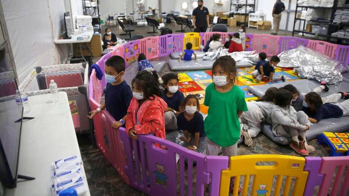 About 400 immigrant children were detained longer than the recommended limit, ICE admits