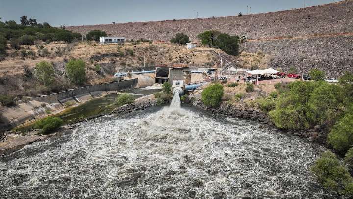 El acueducto “más grande del país” se estrella con las denuncias de ecocidio