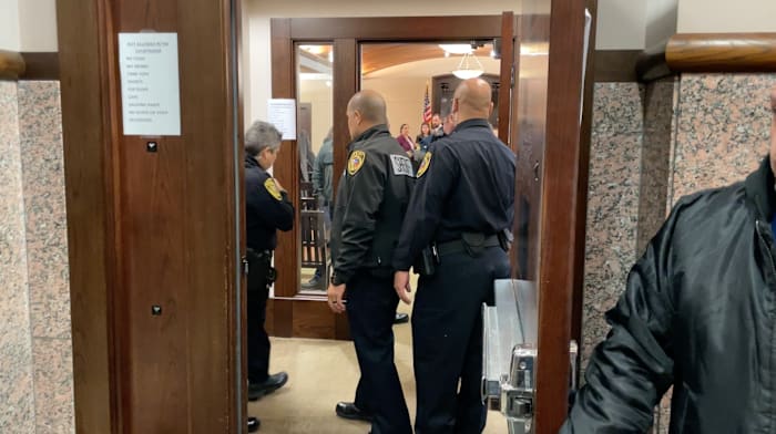 3 charged after fight erupts in Bexar County courtroom, BCSO says