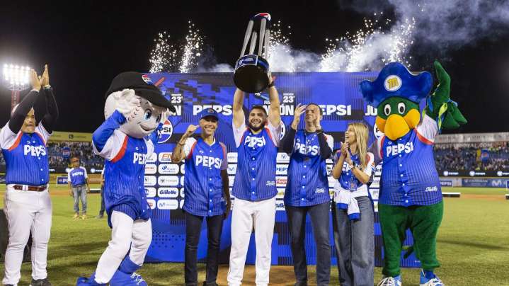 Wilyer Abreu se corono el 23ª edición del Festival Jonrón Pepsi en Valencia