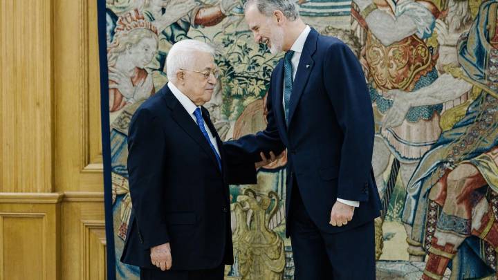 Felipe VI recibe a Abbas en un momento clave para su intento de recuperar peso diplomático