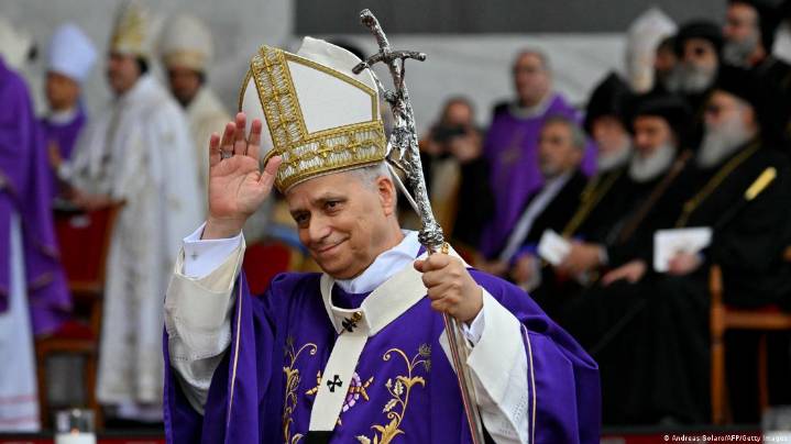 Papa se despide del Líbano con misa ante 150.000 fieles