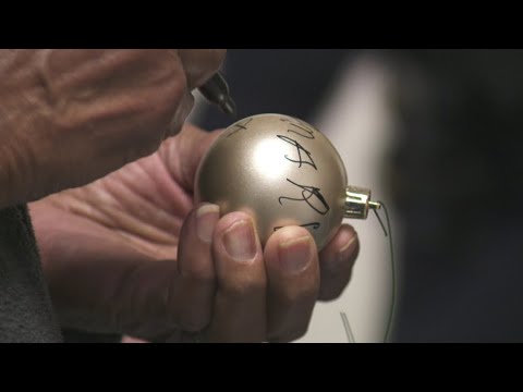 CMPD tree lighting ceremony remembers those lost to violence