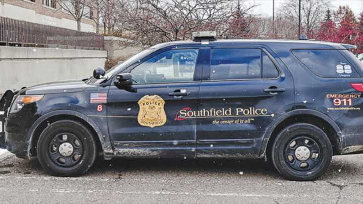 Woman in stable condition following shooting in Southfield