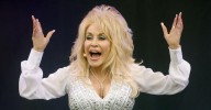 How Serious Are Dolly Parton's Health Issues? Everything the Singer Is Facing Right Now Explained