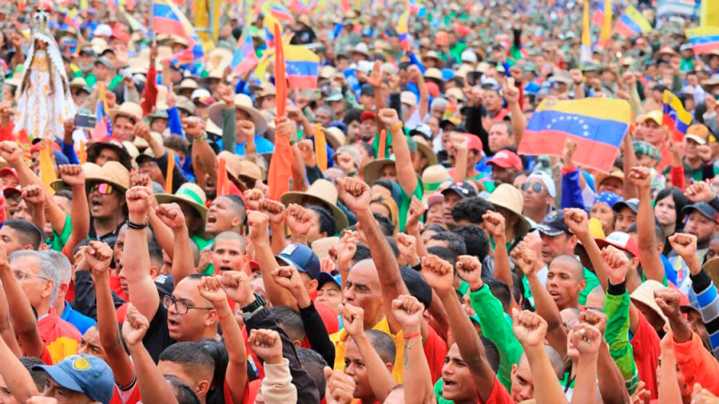 El pueblo Venezolano se moviliza este sábado contra la piratería, el saqueo y la injerencia imperial del Gobierno de EEUU.