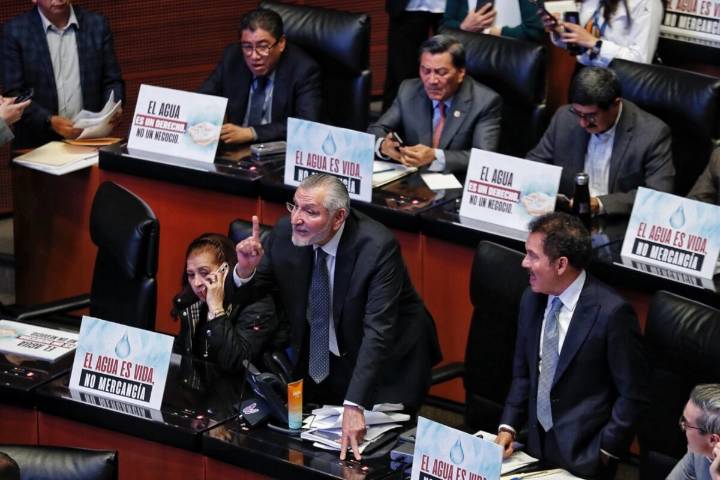 ‘Fast track’, el Senado avala leyes de aguas