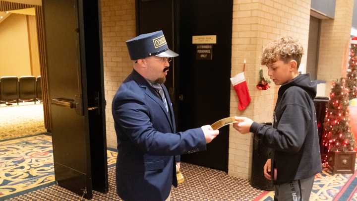 Amarillo celebrates new civic center tree lighting tradition