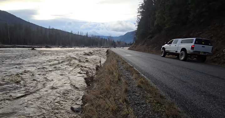 Clark Fork floods prompt shelter