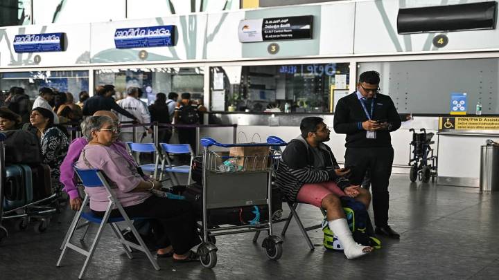 IndiGo targets network stability by Dec 10 as flight ops rise to 1,650, OTP hits 75%