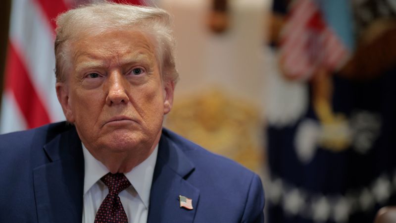 Trump administration latest: US push for Ukraine deal stalls as tensions with Venezuela mount