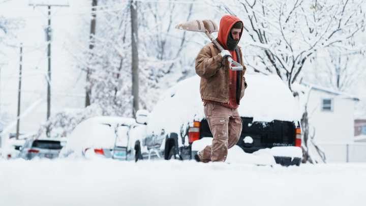 Louisville to see snow, cold temperatures. Here's what to know